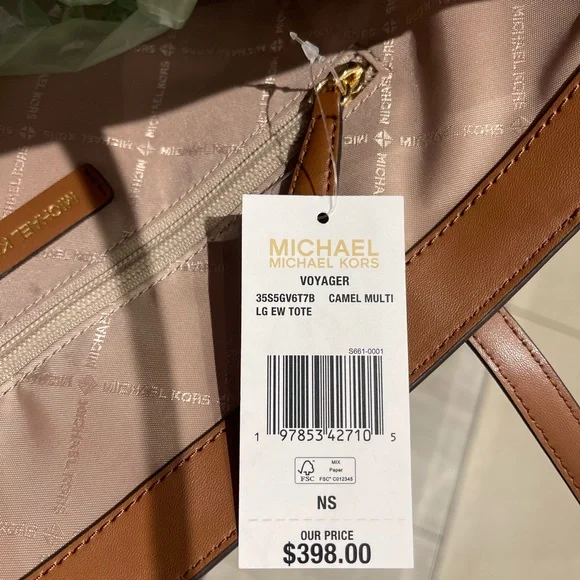 Michael Kors Voyager Lg Color-Block Signatur Logo Top Zip EW Shoulder Tote
Camel - Picture 11 of 16